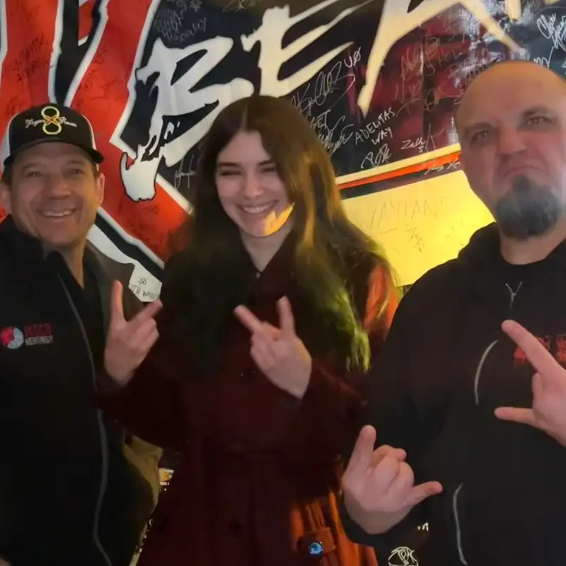 Traffic School with special guest Carolina Roslyn - 01/03/2025