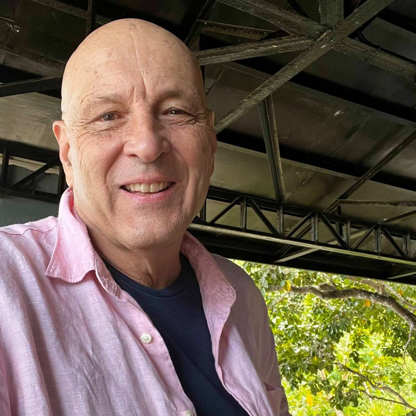 Giant Bluebirds and Other Memorization Tips with poet and manuscript coach James Navé episode artwork