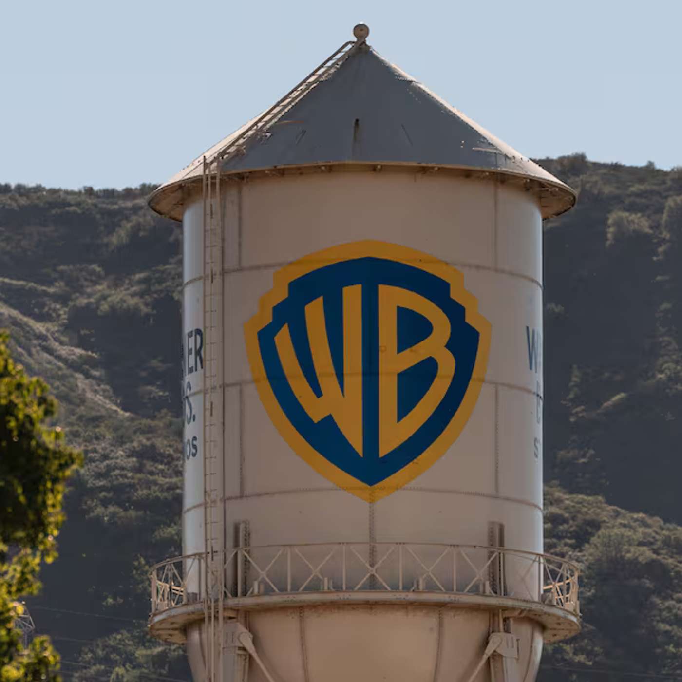WBD Rejects Paramount Bid, LA Rebuilds After Fires, Immigration Agent Shooting Sparks Protests, Trump Delivers 250th S OTU Vision, and more... WBD Rejects Paramount Bid, LA Rebuilds After Fires, Immigration Agent Shooting Sparks Protests, Trump Delivers 250th S OTU Vision, and more...