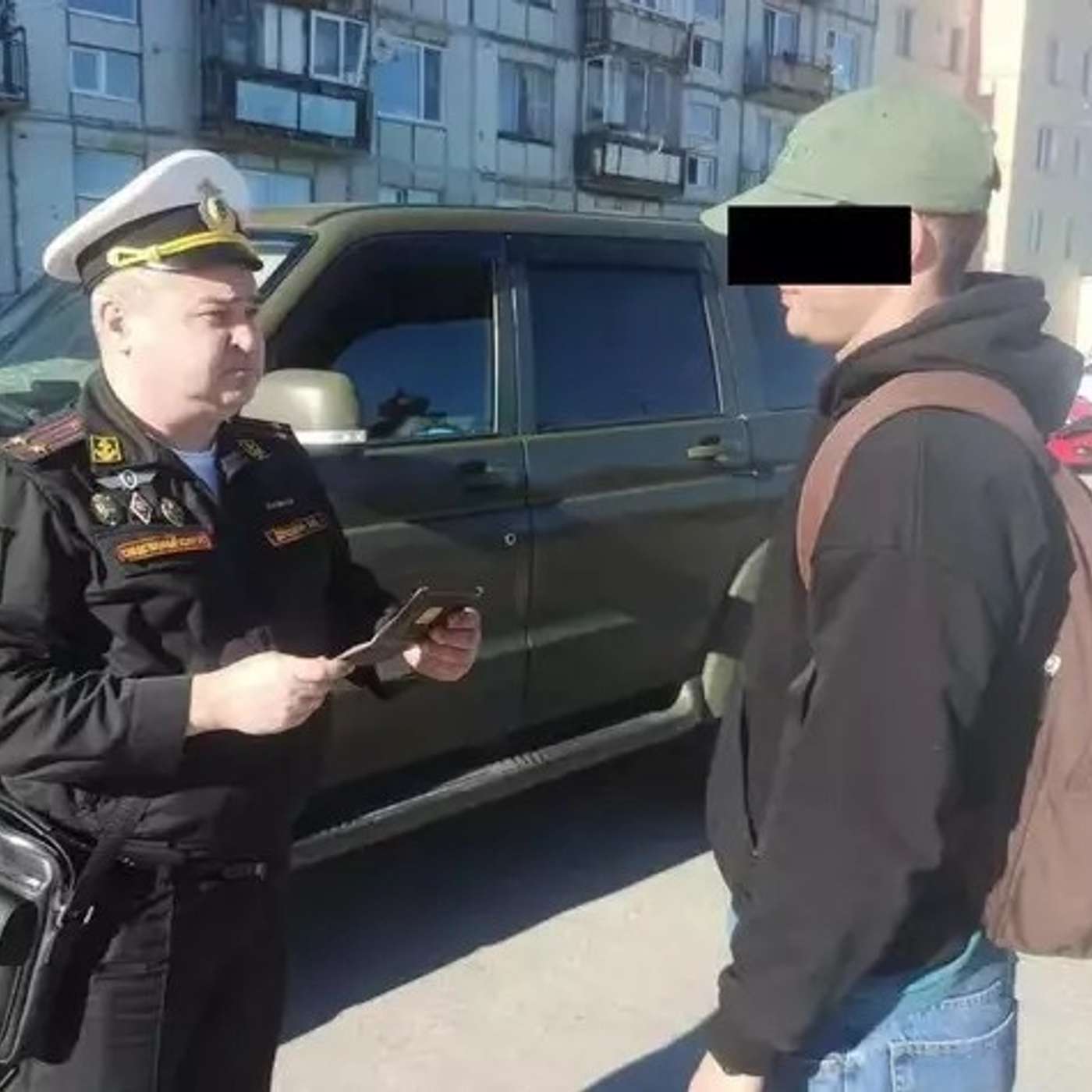 В Мурманской области продолжается поиск потенциальных солдат среди мигрантов