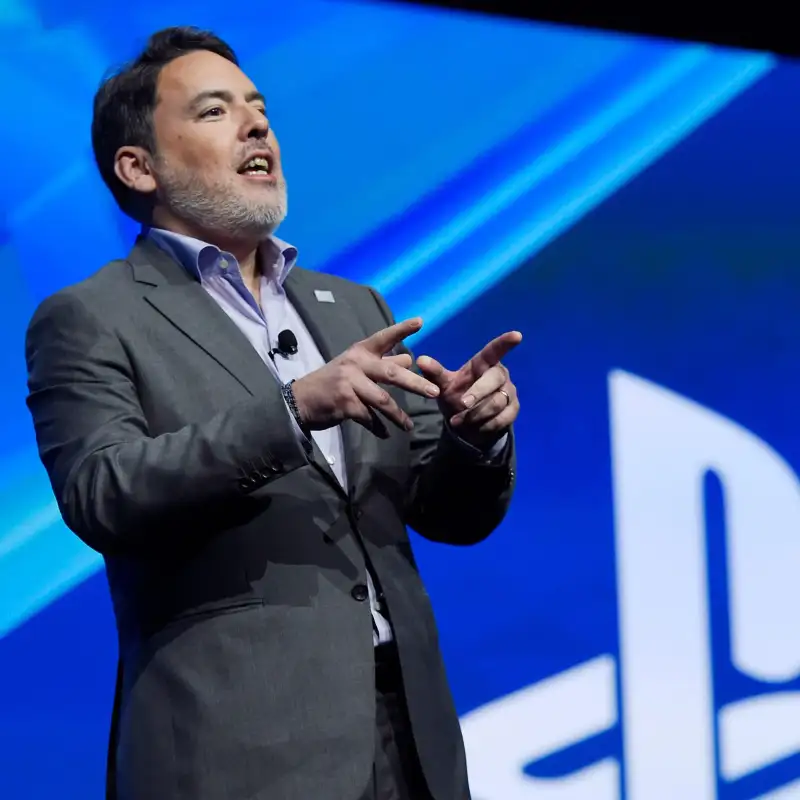 278 - Ex-PlayStation Boss Slams Live-Service Games, HBO Max Adds Ratings, Canceled God of War Multiplayer Surfaces | 27.10.25
