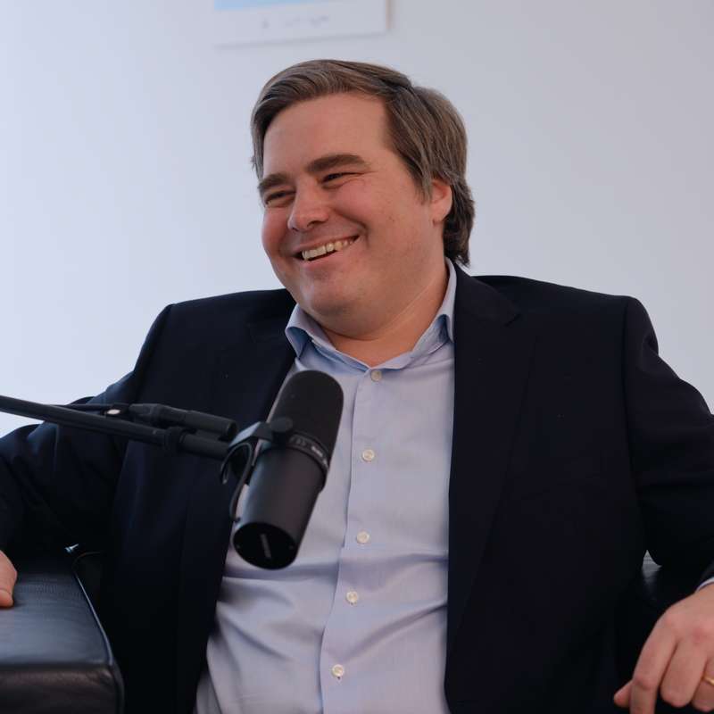 Dr. Sebastian Kraska