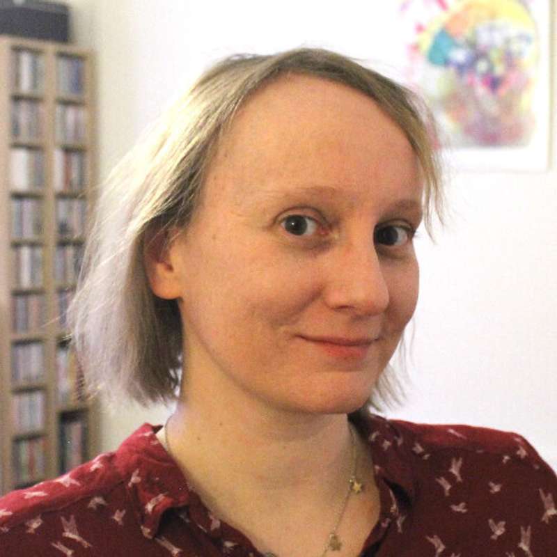 Dr. Eva Amsen