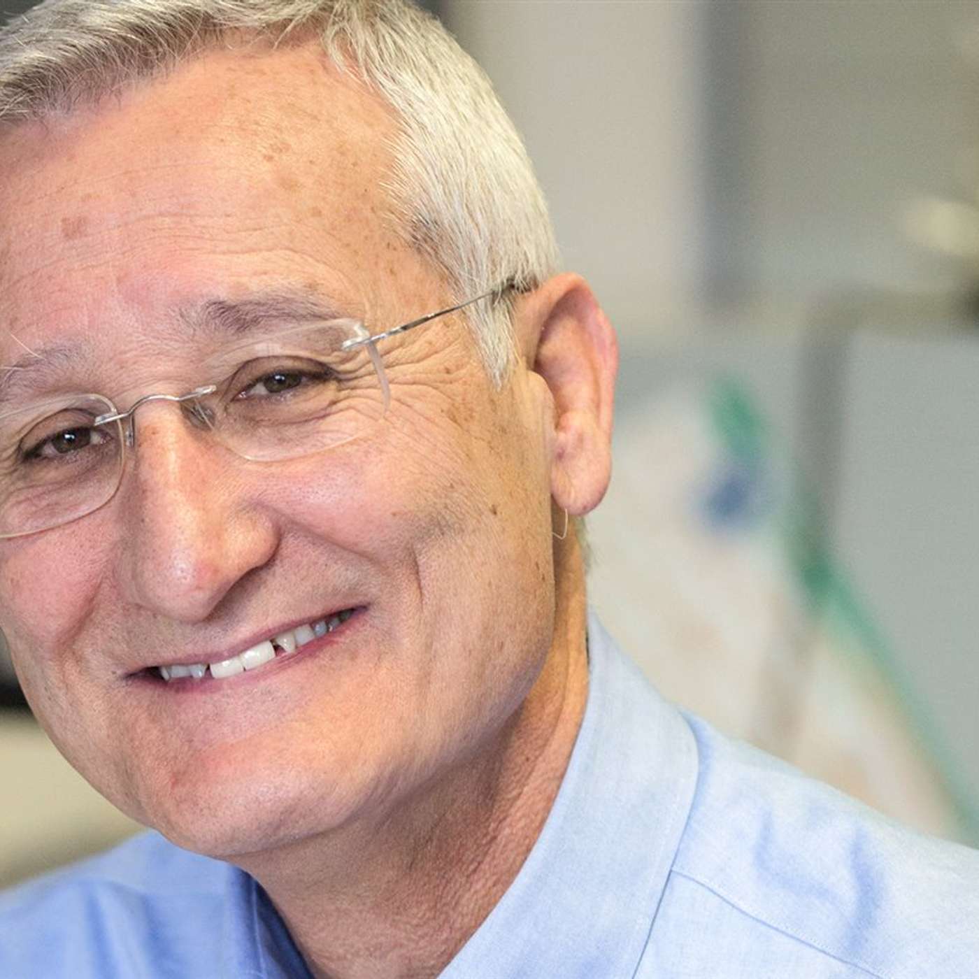 Eugenio Santos, científico especializado en cáncer