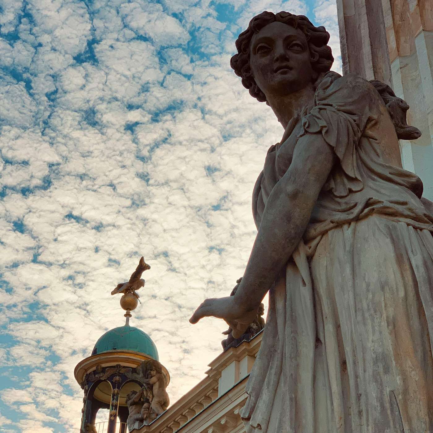 No Statue, No Temple, No City, No King.