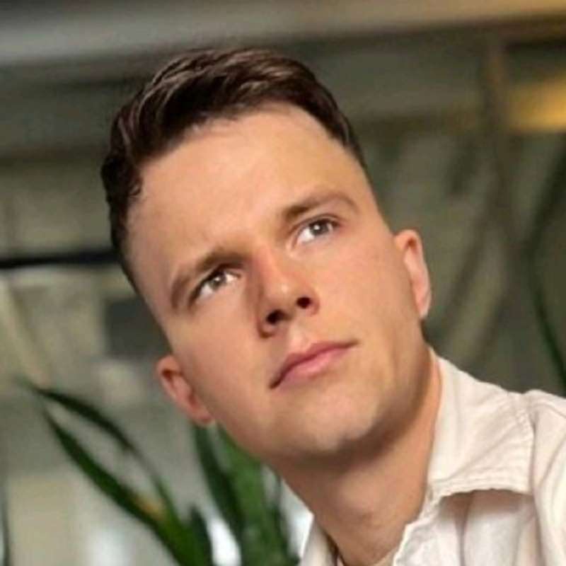 Benas (Ben Cena) Cesnakevicius