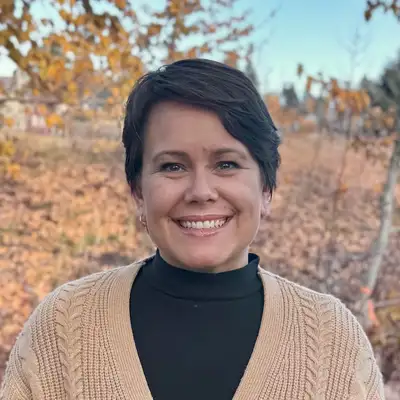 Theresa Robinson