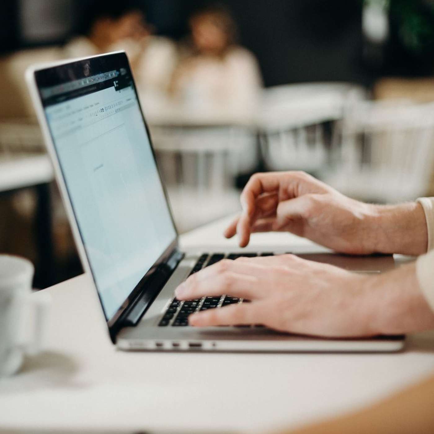 Where Context Lives in a Cascading Voice Agent — and Why the STT Layer Quietly Decides Your Accuracy