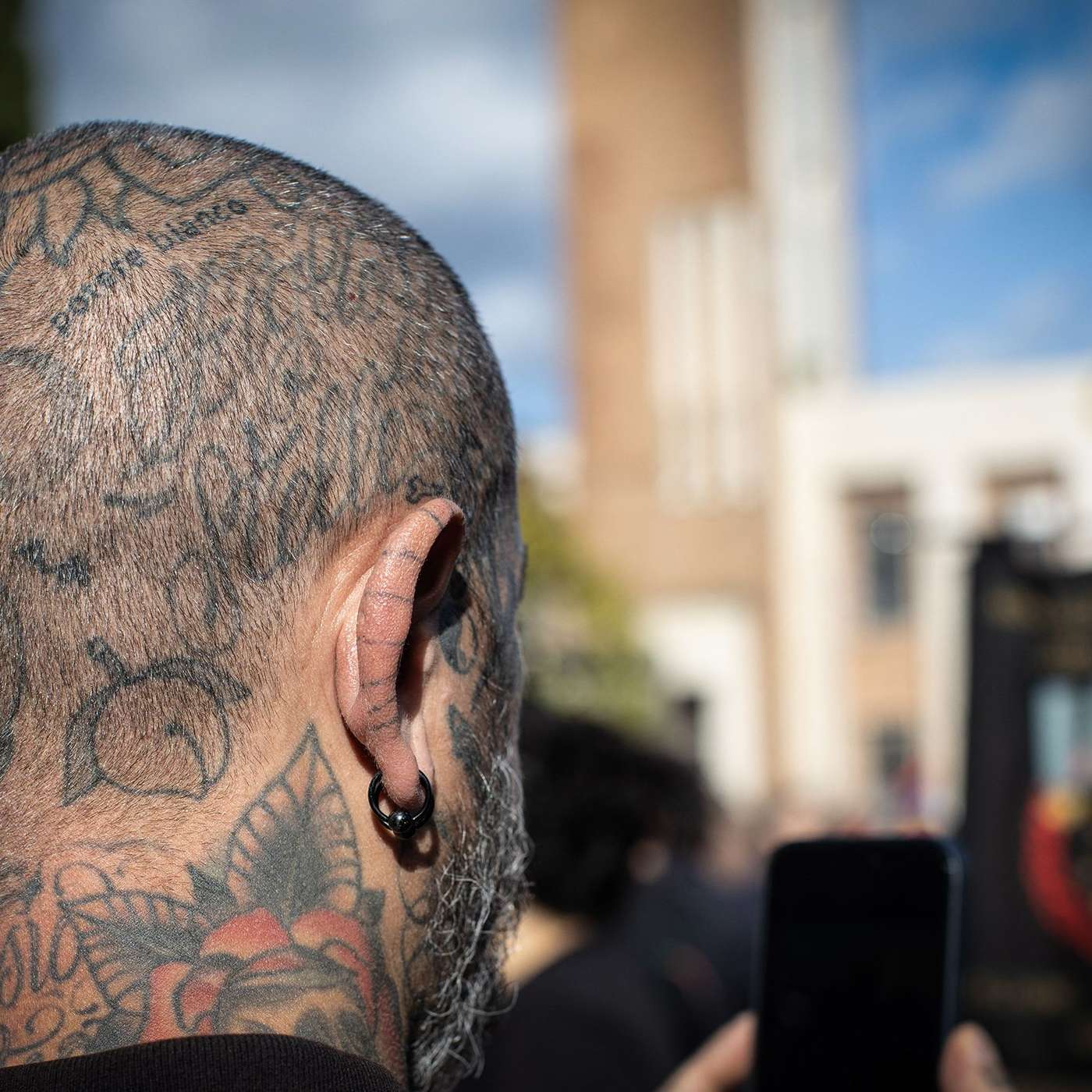 Play The thinking style that makes people vulnerable to extremism