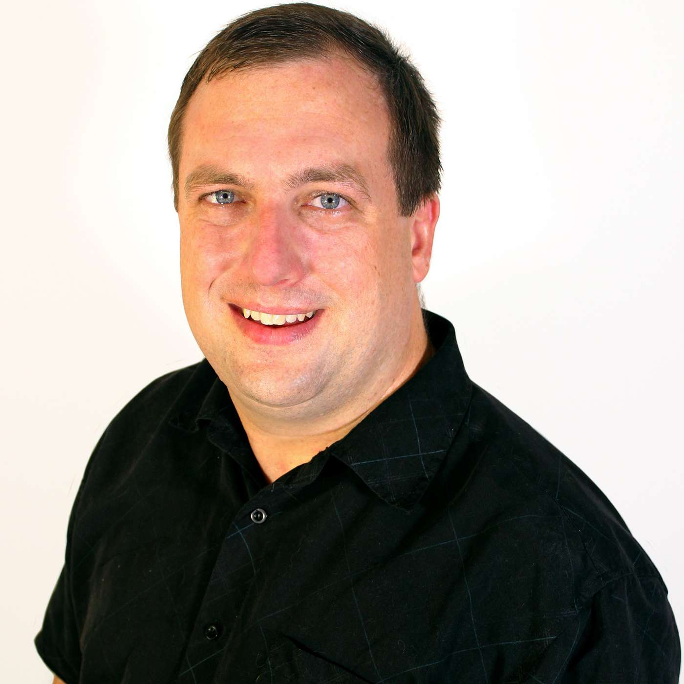 Former River 94.9 and KIIS announcer launches Ipswich's third online radio station episode artwork