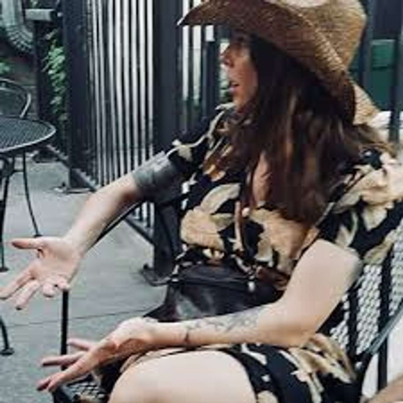 What does it mean to write well? Rachel Jepsen - Senior Editor of Holloway