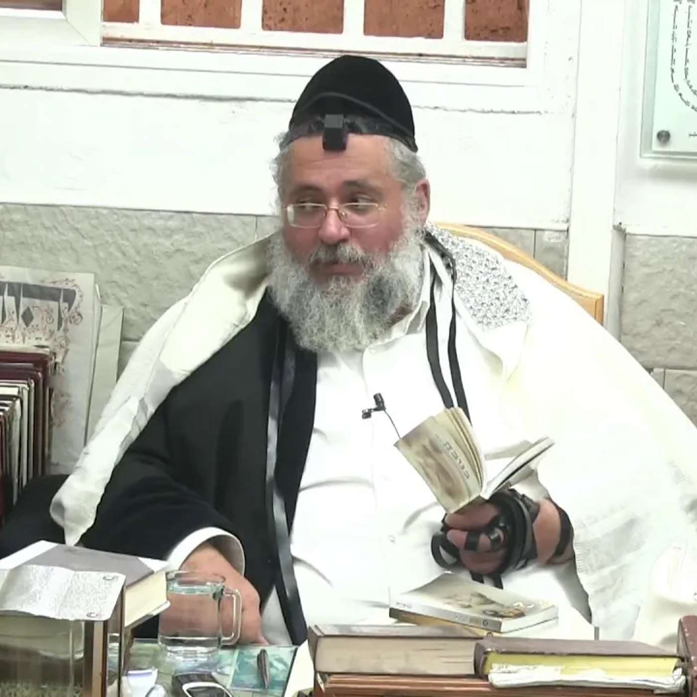 החיד''א -תניא יומי ובגובה העיניים-י''ד שבט תשפ''ו