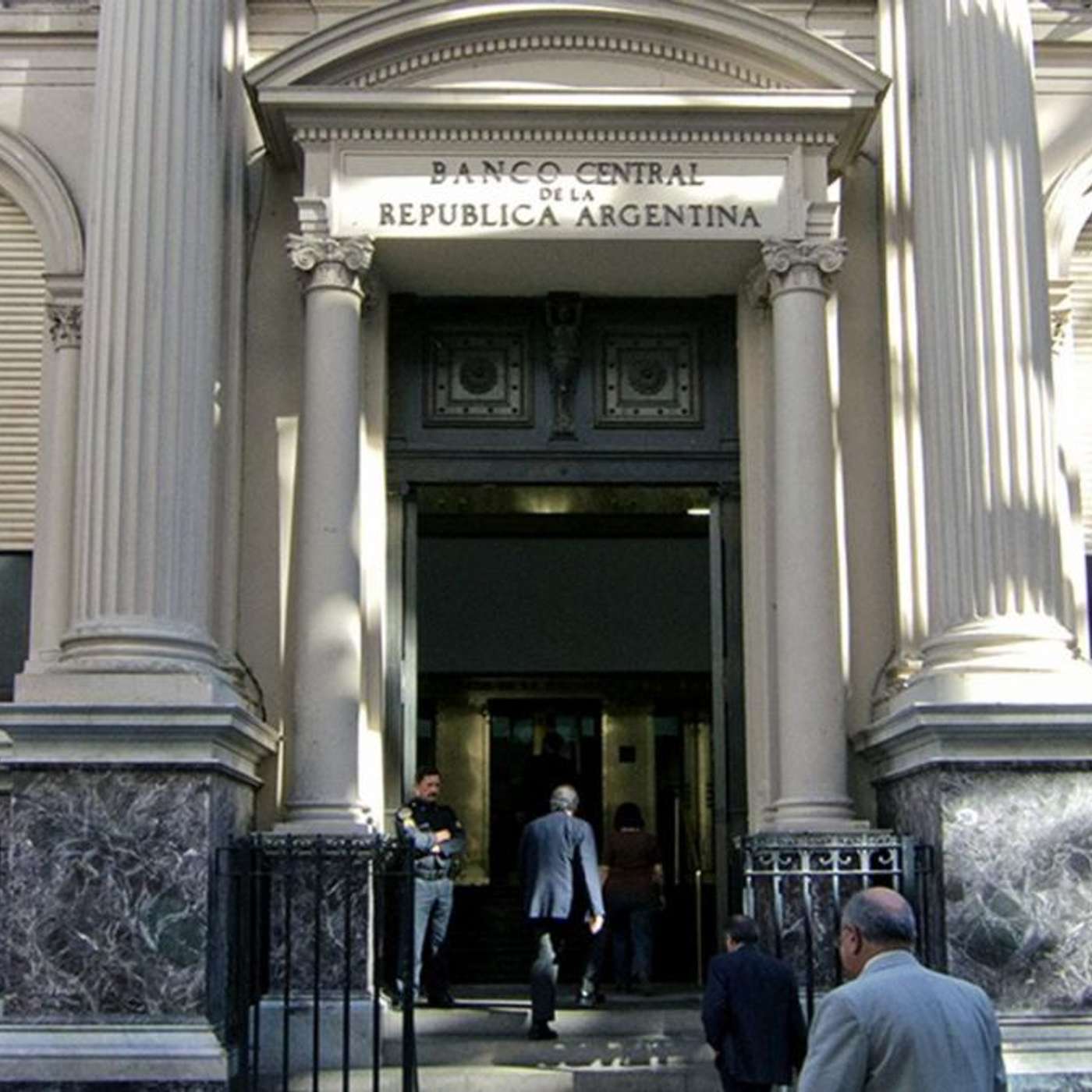 Marcan aciertos y errores en el proyecto de reforma del BCRA episode artwork
