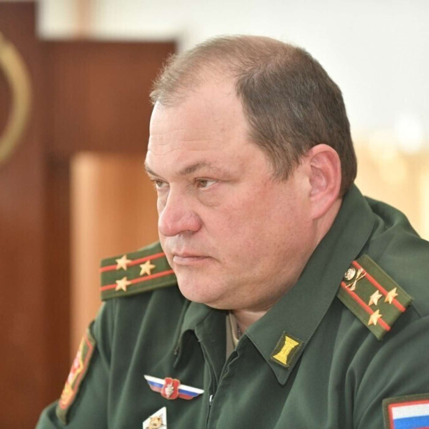 Военком Карелии угрожал местному депутату “разобраться”, почему ее муж не на фронте