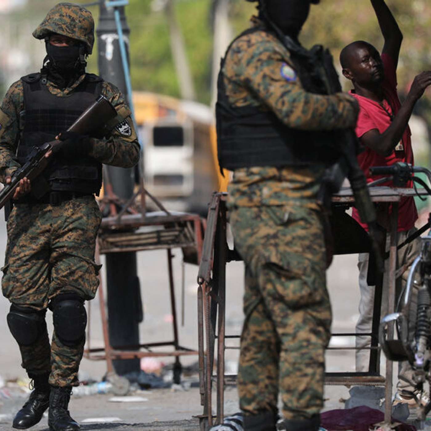 Biden Pressures Netanyahu, Pope Urges Ukraine-Russia Peace Talks, Nigeria Faces Mass Abduction, Deadly Floods in France, and more...