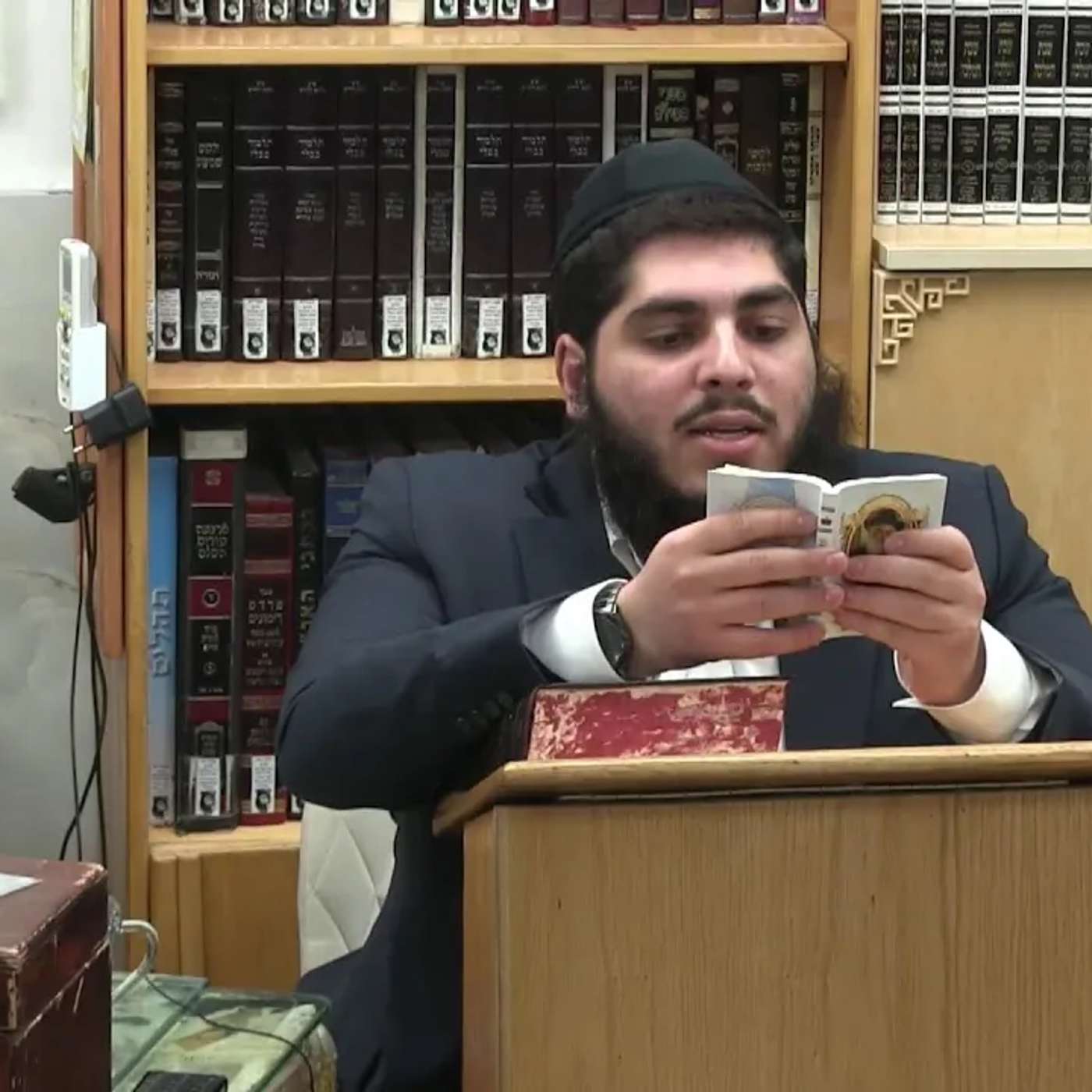 החיד''א-שיעור ערב בהלכה ובאגדה-אור לי''ג אייר תשפ''ו