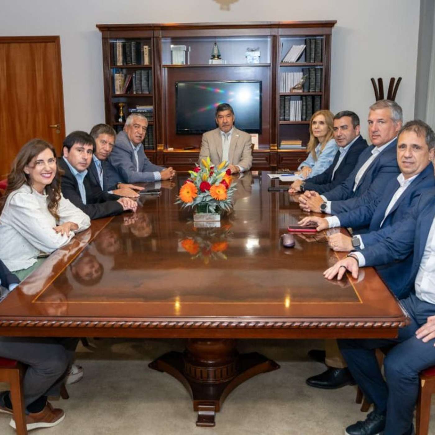 Los "trapitos sucios" se lavan fuera del recinto