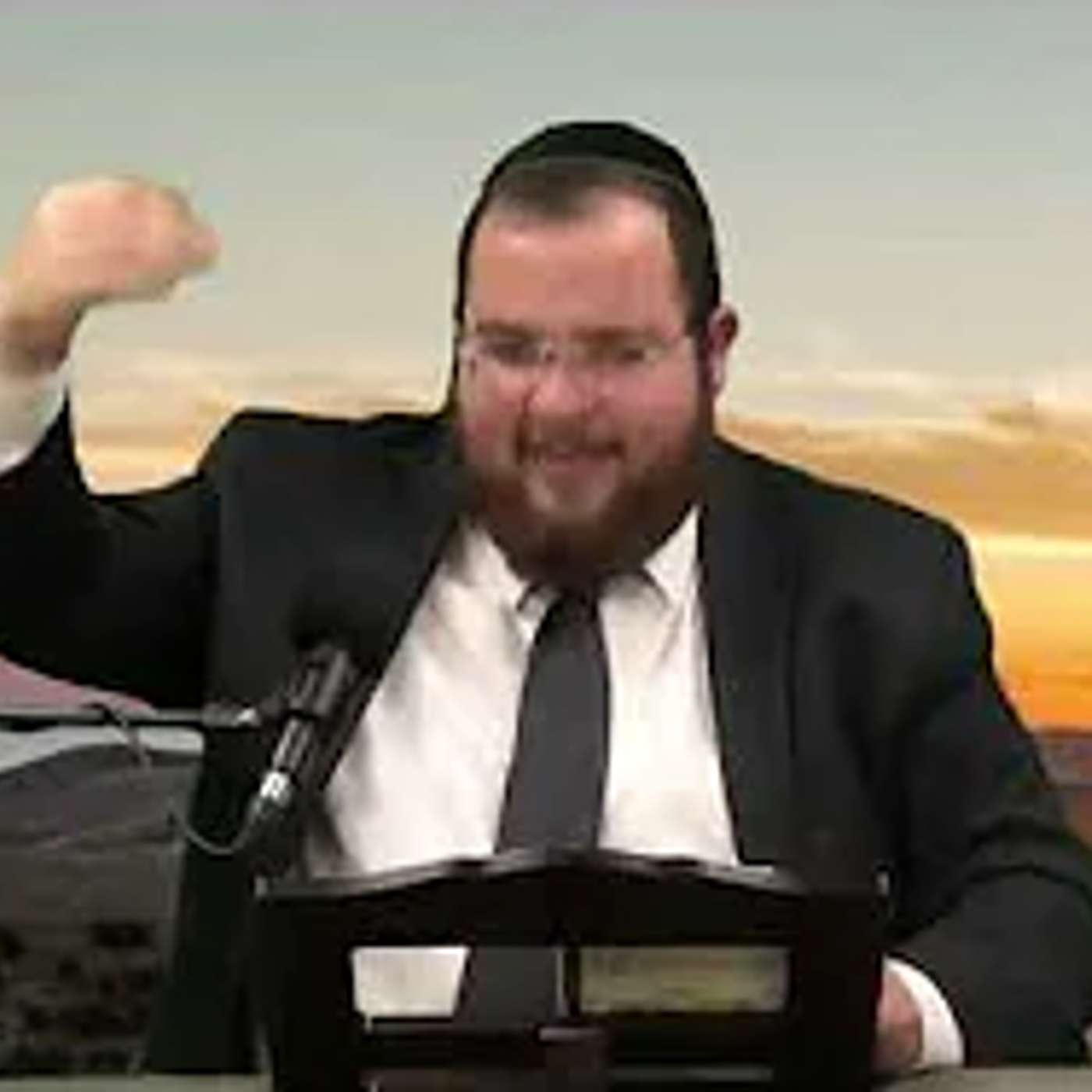 סערה בישראל: האדמו"ר ממישקולץ ראה את אליהו הנביא במערת הרשב"י במירון -וגילה לו 'אני עומד לבשר הגאולה