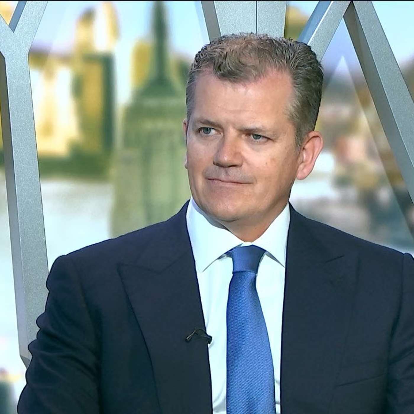 Macquarie Names Greg Ward CEO, Australia Job Surge Spurs Rate Hike Hopes, Labor Party Conference Tensions, Australian Swimmers Chase Commonwealth Glory, and more... episode artwork
