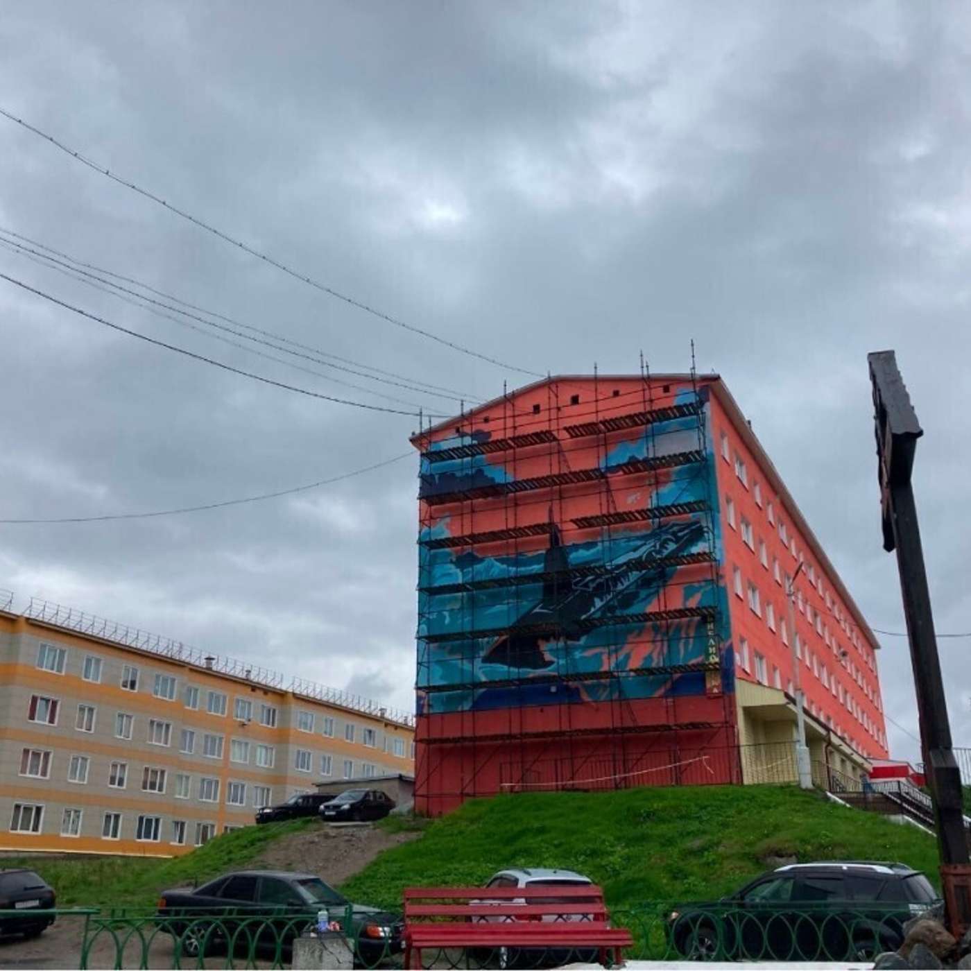 В самой мощной базе российского подводного флота появился мурал с изображением американской подлодки