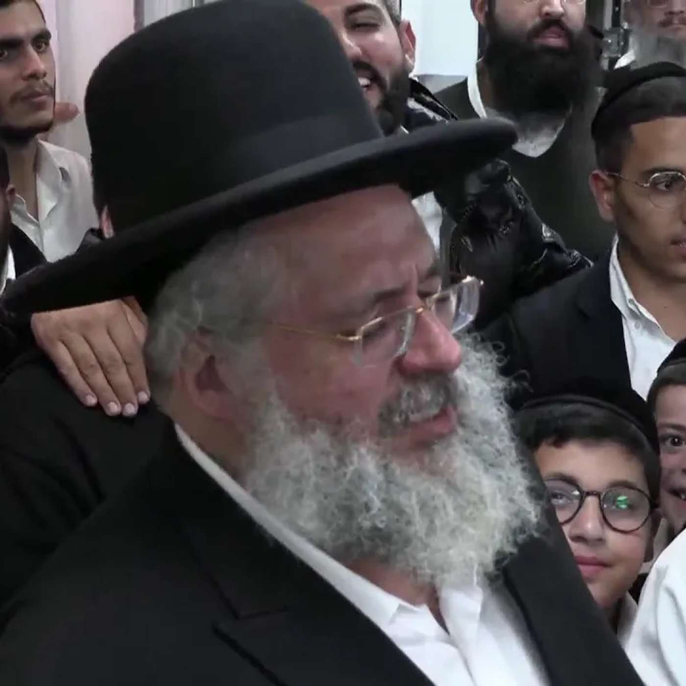 החיד''א-הדלקת נר ראשון של חנוכה בכולל "רב פעלים קול רינה"-אור לכ''ה כסלו תשפ''ו