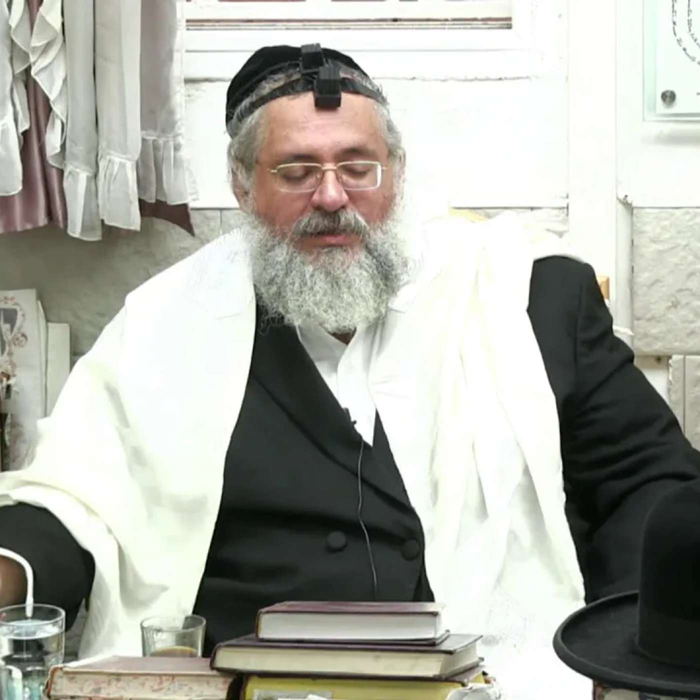 החיד''א- שיעור בתניא ובגובה העינים ג כסלו תשפ''ו