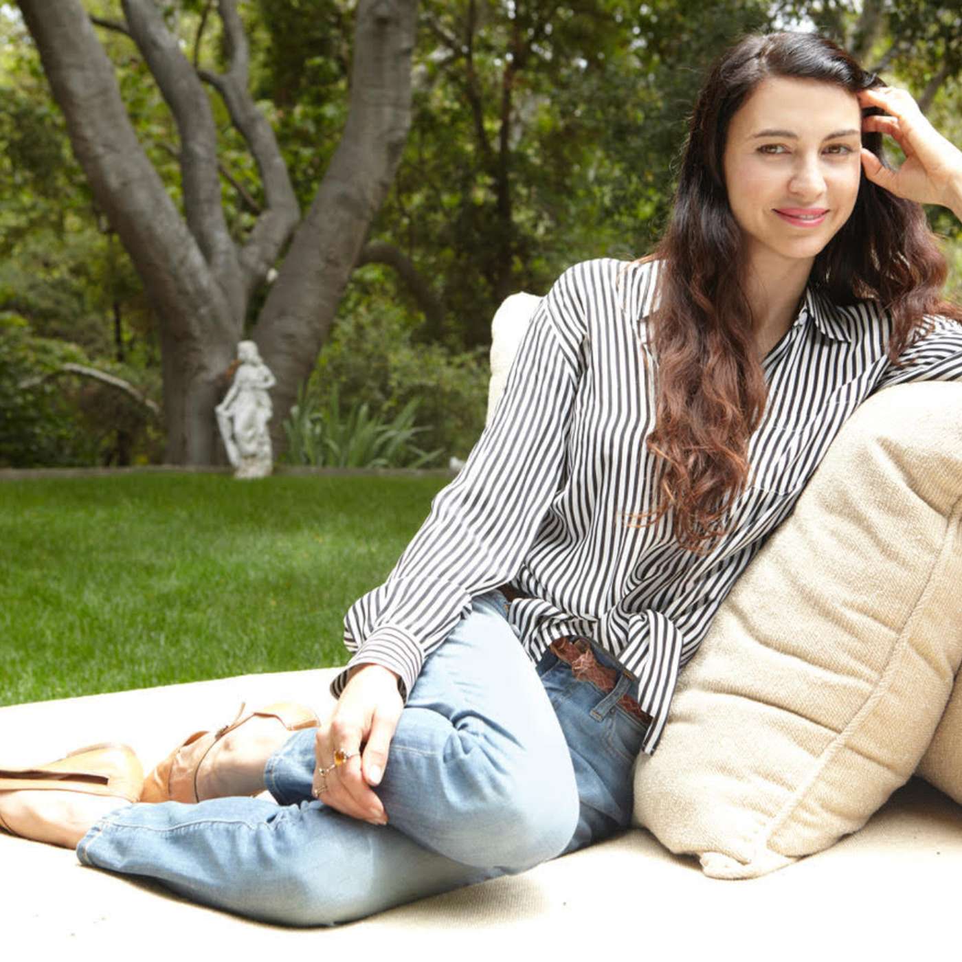 Shiva Rose : Creating Natural Beauty Products in Nature episode artwork