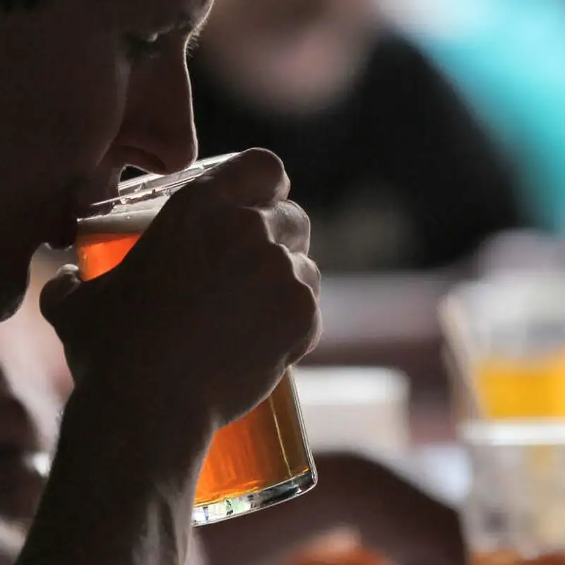 Nossas opiniões sobre a "Drinking Age" 😊