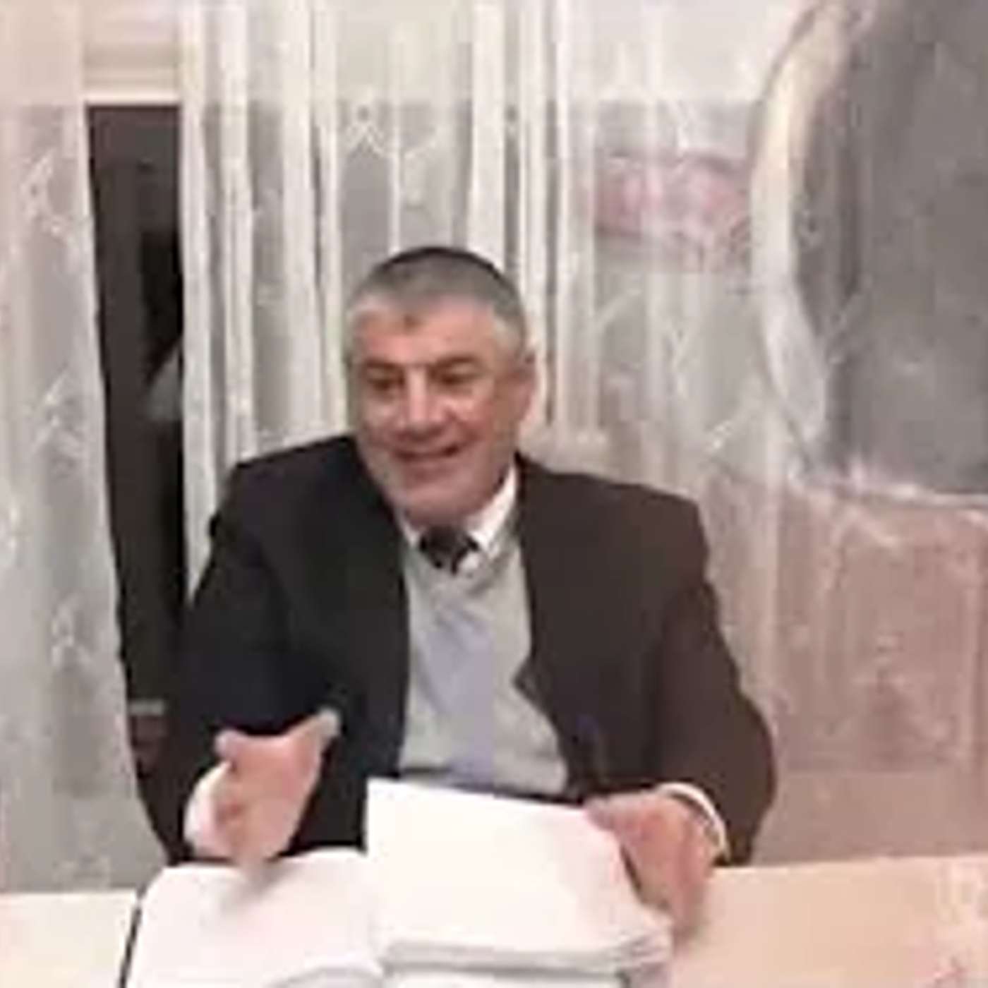 Rabbi Yosef Mizrachi | Why do we wash our hands before eating bread? episode artwork