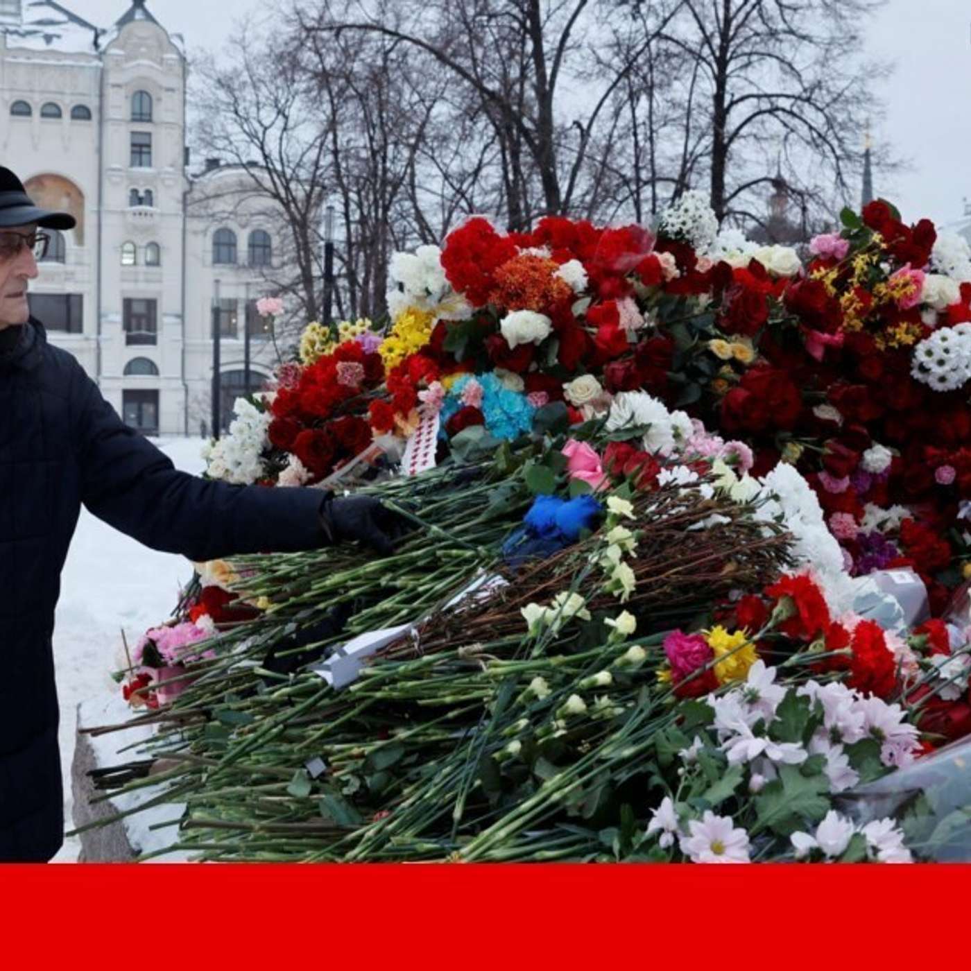 Navalnaya vows to battle Putin's regime, Hamas Hostage Ultimatum, Ursula's Second Term Bid, EU Probes TikTok Safety, and more...