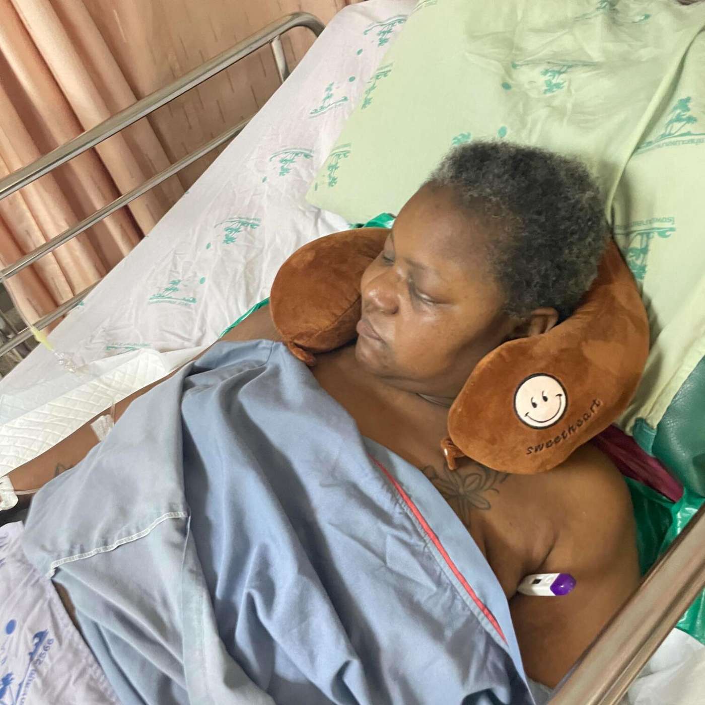 Please help my sister get medical care.