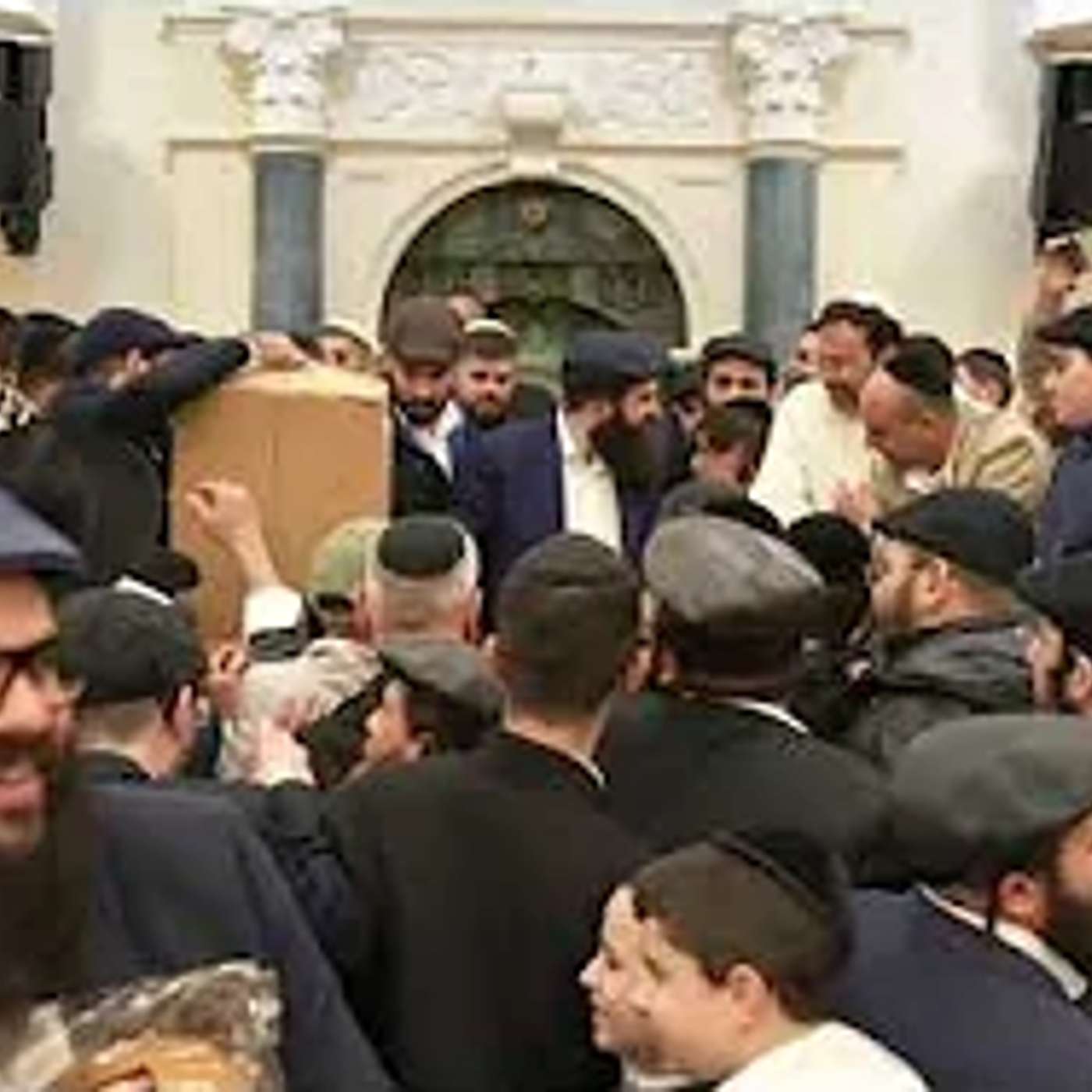 חלוקת חלות ויין - בנש"ק הרה"צ כבוד הרב - יואל משה פינטו שליט"א - יום חמישי - ט' אדר- תשפ"ו - אשדוד חלוקת חלות ויין - בנש"ק הרה"צ כבוד הרב - יואל משה פינטו שליט"א - יום חמישי - ט' אדר- תשפ"ו - אשדוד