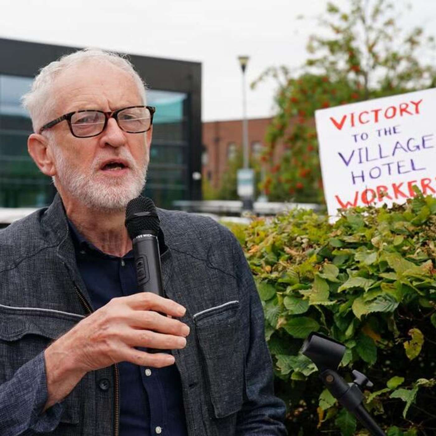 Corbyn's Party Faces Chaos, Social Media Regulation Debate, UK Approves Gatwick Expansion, Lib Dems Seek Social Media Warnings, and more...