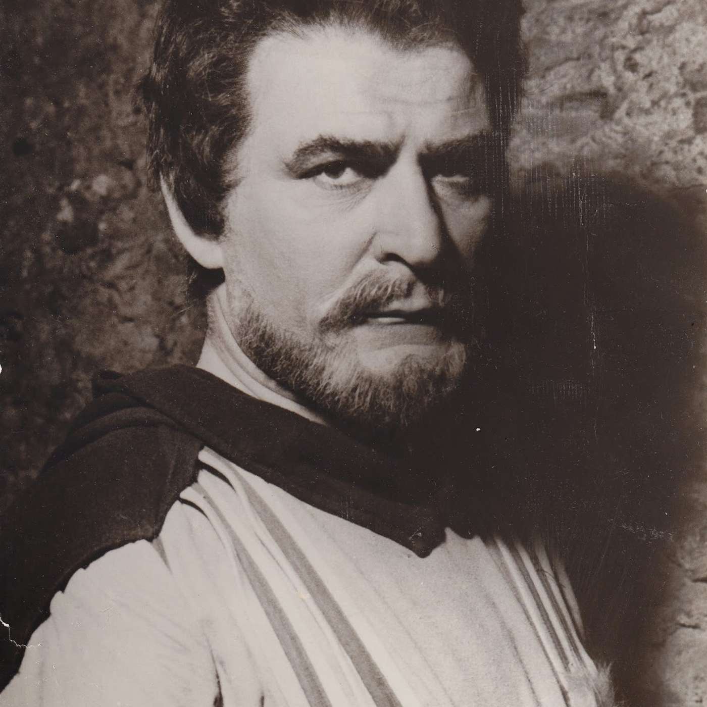 L'Aria che Tira…pillole di lirica - Morir ella de.. - (La Gioconda) - Plinio Clabassi