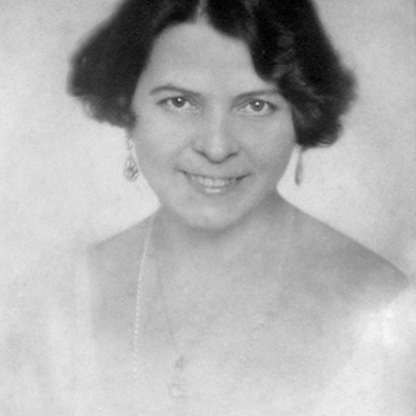 L'Aria che Tira…pillole di lirica - Ebben ne andrò lontana - (La Wally) - Tina Poli