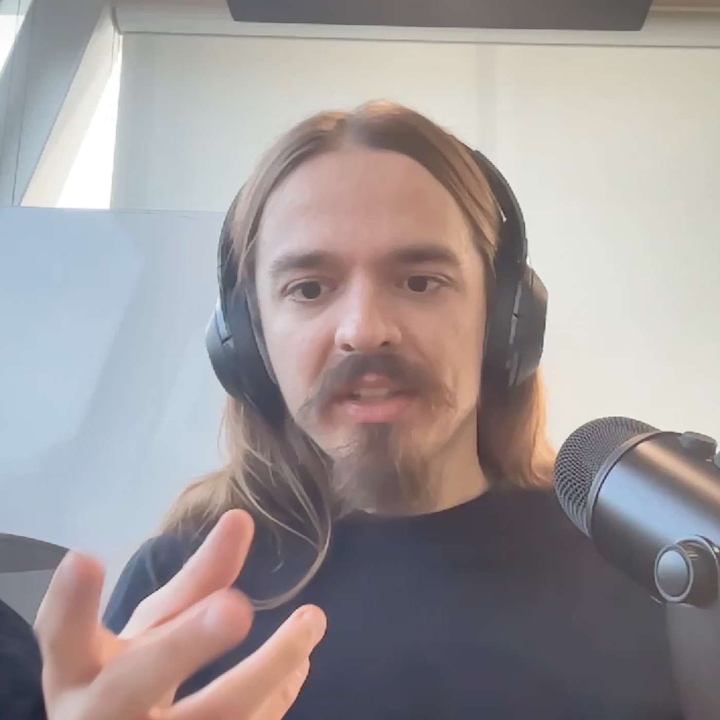 Connor Leahy on AI Safety and Why the World is Fragile