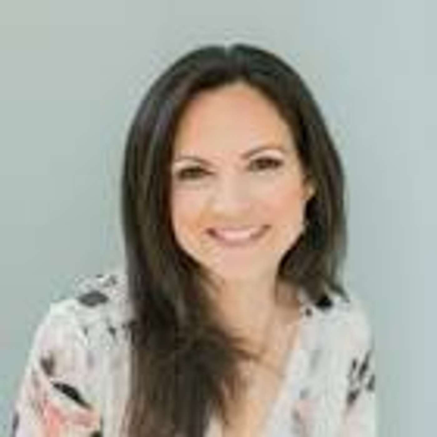 How To Lead High-Performing Teams Where People Thrive w/ Laura Buckley
