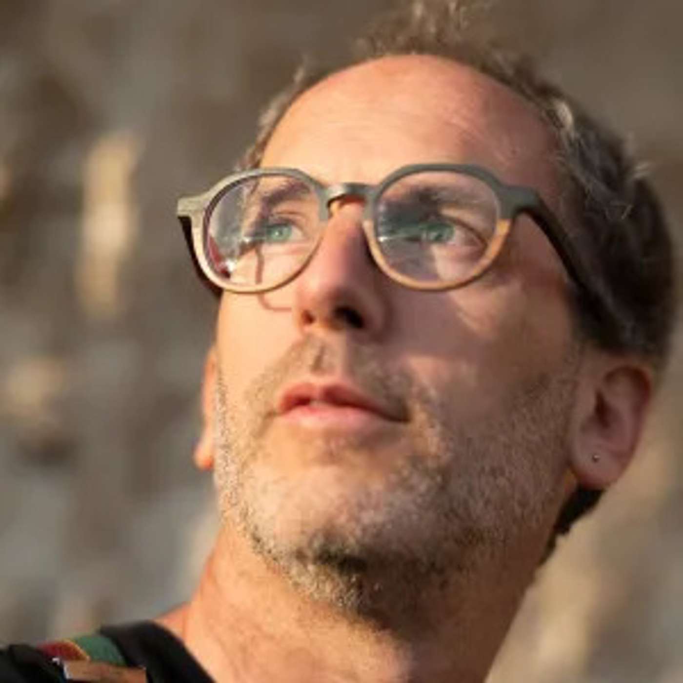 Turn The Light ON - Radio Grenouille