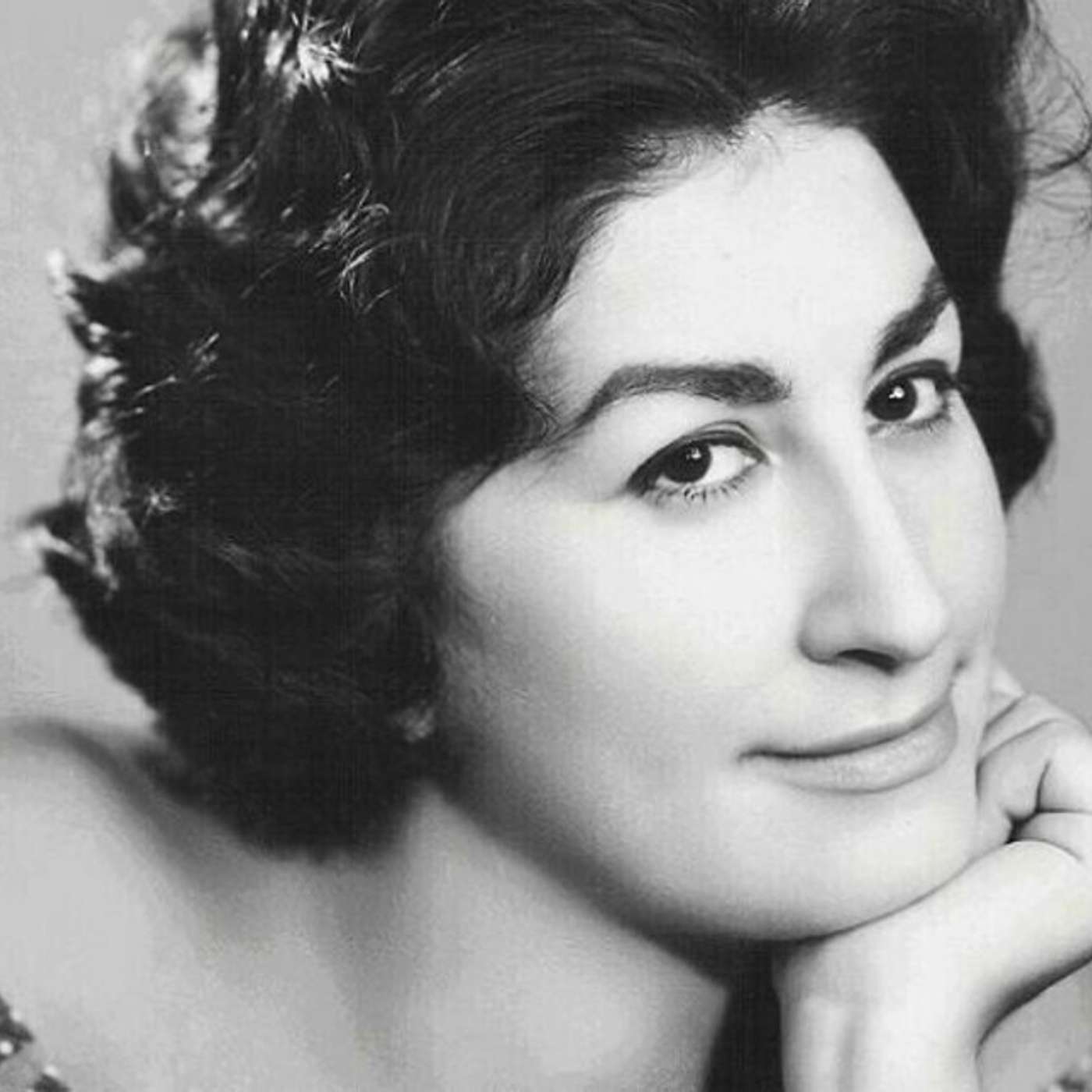 L'Aria che Tira…pillole di lirica - Casta Diva - (Norma) - Iole de Maria