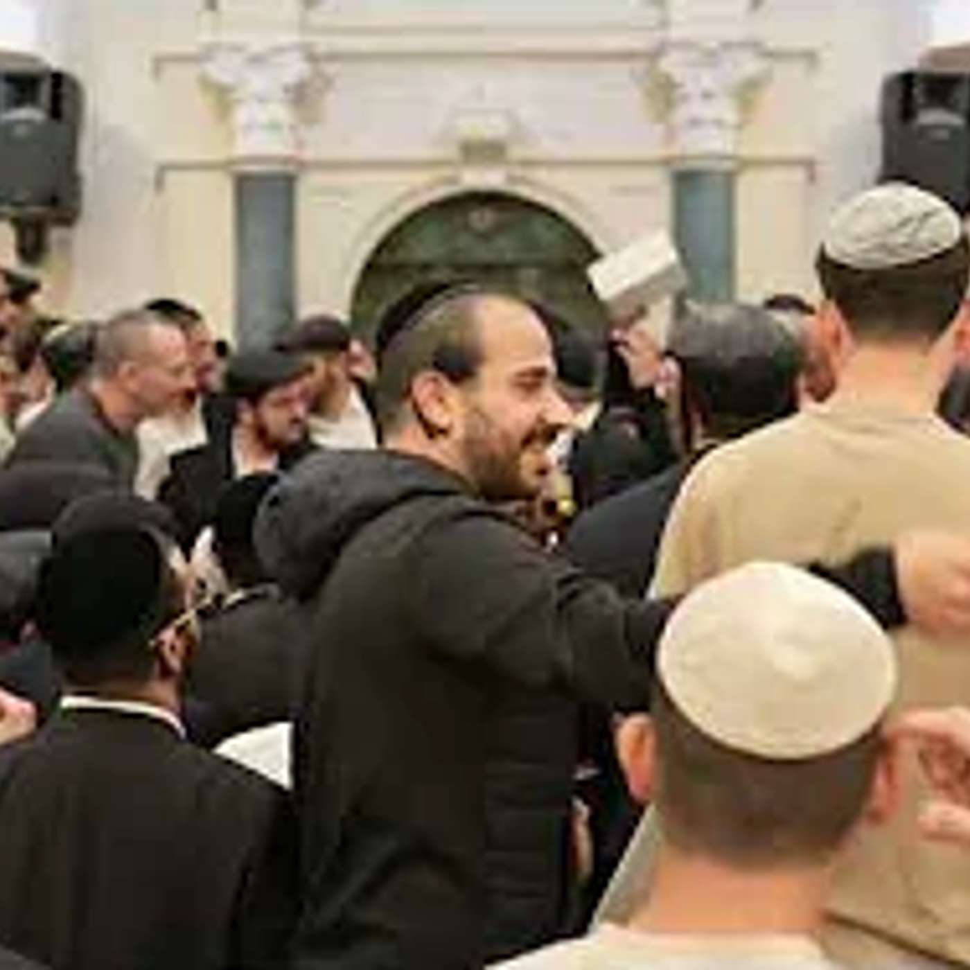 חלוקה לשבת - במעמד בנש"ק הרה"צ כבוד הרב - יואל משה פינטו שליט"א - יום חמישי - יד כסלו - תשפו - אשדוד