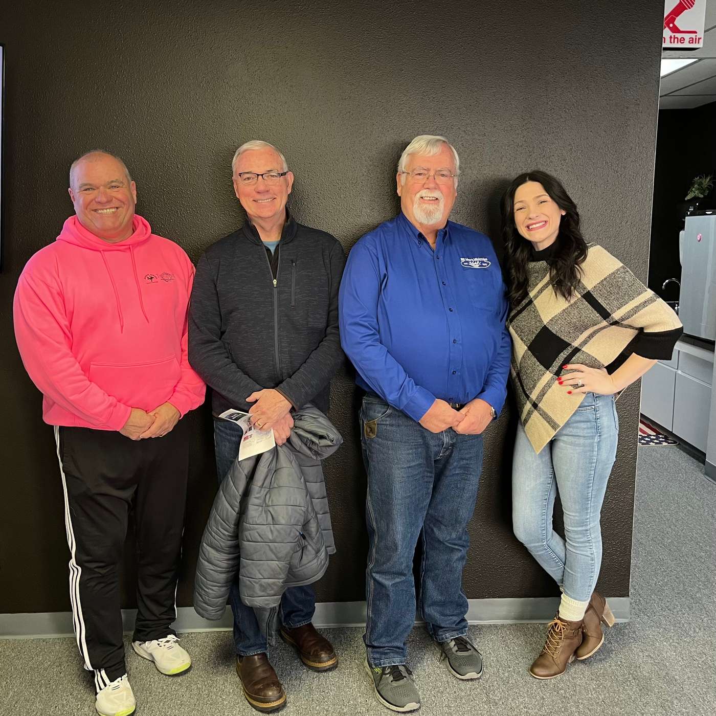 Bob and Steve from Willamette Sportsman Show interview with Amanda Smith and Baron Robison -  January 23nd, 2025