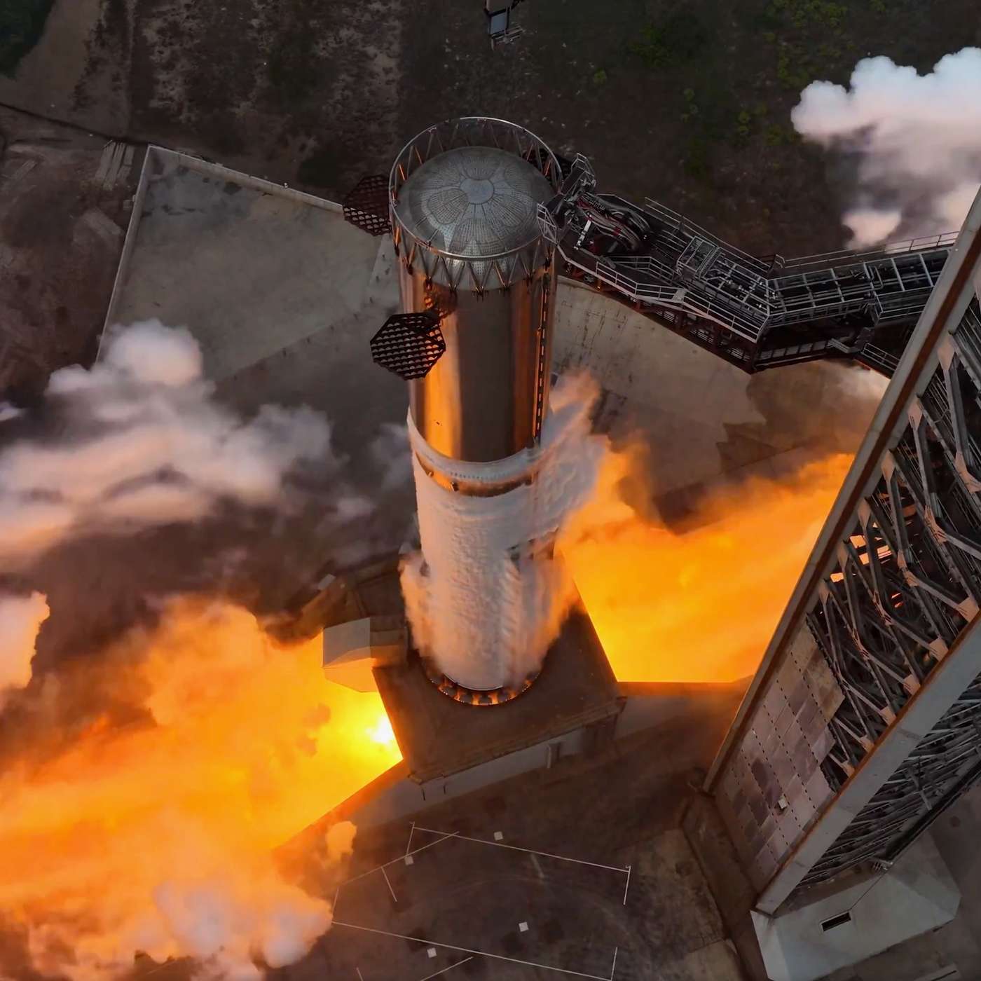 Tiangong Resupplied, SpaceX's New Launchpads & Sharjah's Space Secret Revealed episode artwork