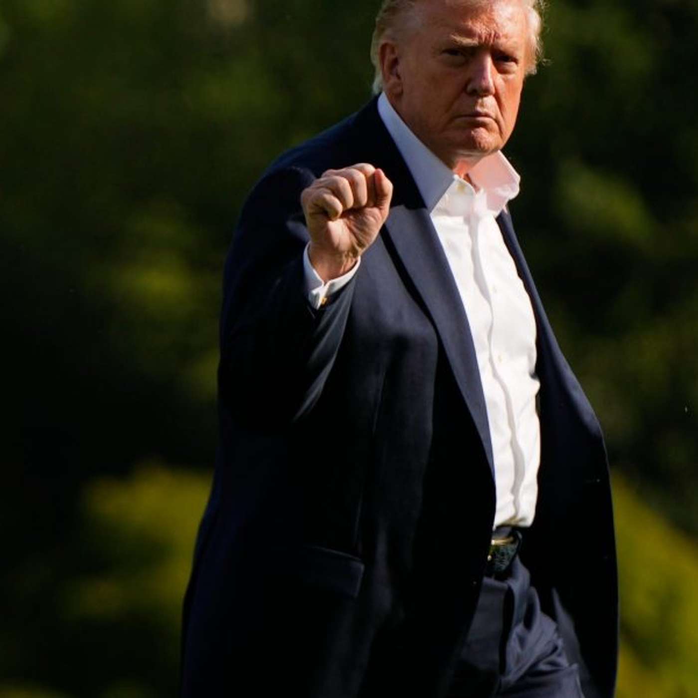 Pentagon's Surprise Summit, Trump's Tactics Alarm Experts, Labour Conference Protest Arrests, Airbus Air France Trial, and more...