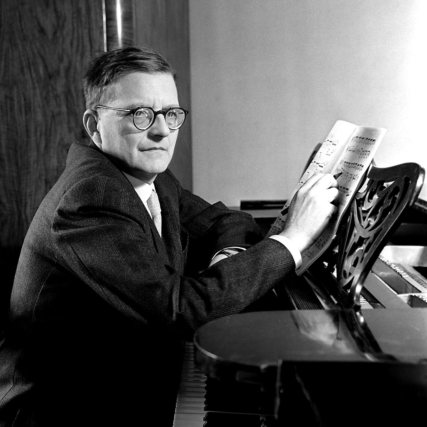 Auditorium 183 Dmitri Shostakovich (1906-1975)  Sinfonia n. 10 in mi minore, op. 93