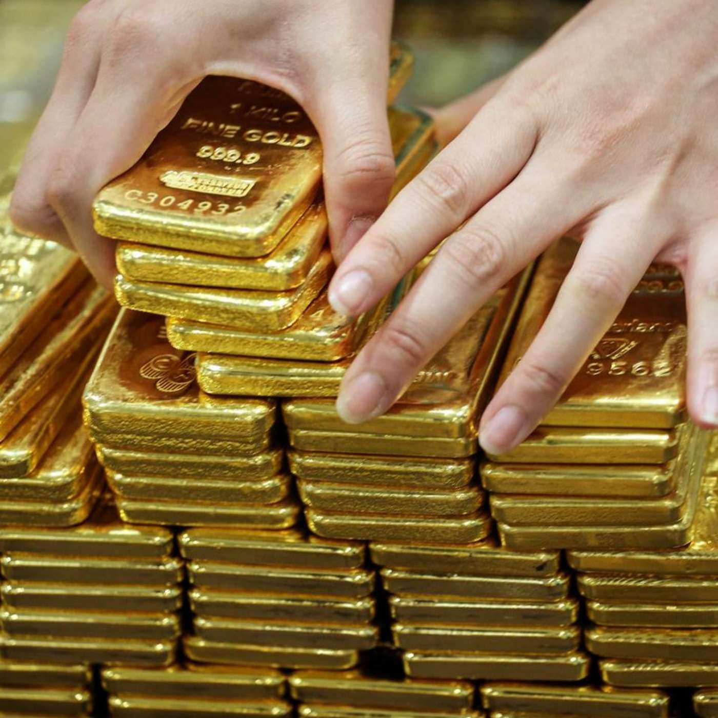 Gold Prices Hit Record Highs (29.07.20)
