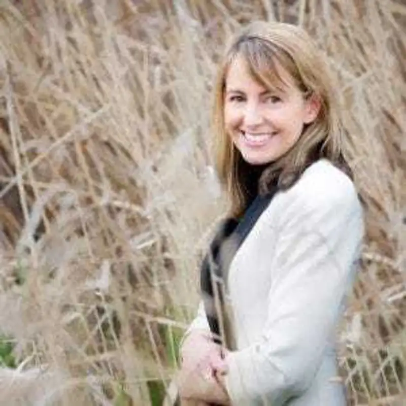 #87: Belinda Fettke (@BelindaFettke) - Religious Groups Influencing Our Nutritional Guidelines