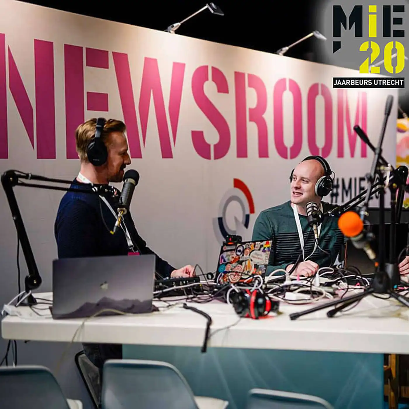 Cover art for episode: Hoe leer je iemand om te programmeren, met Felienne Hermans - CRO.CAFE podcast