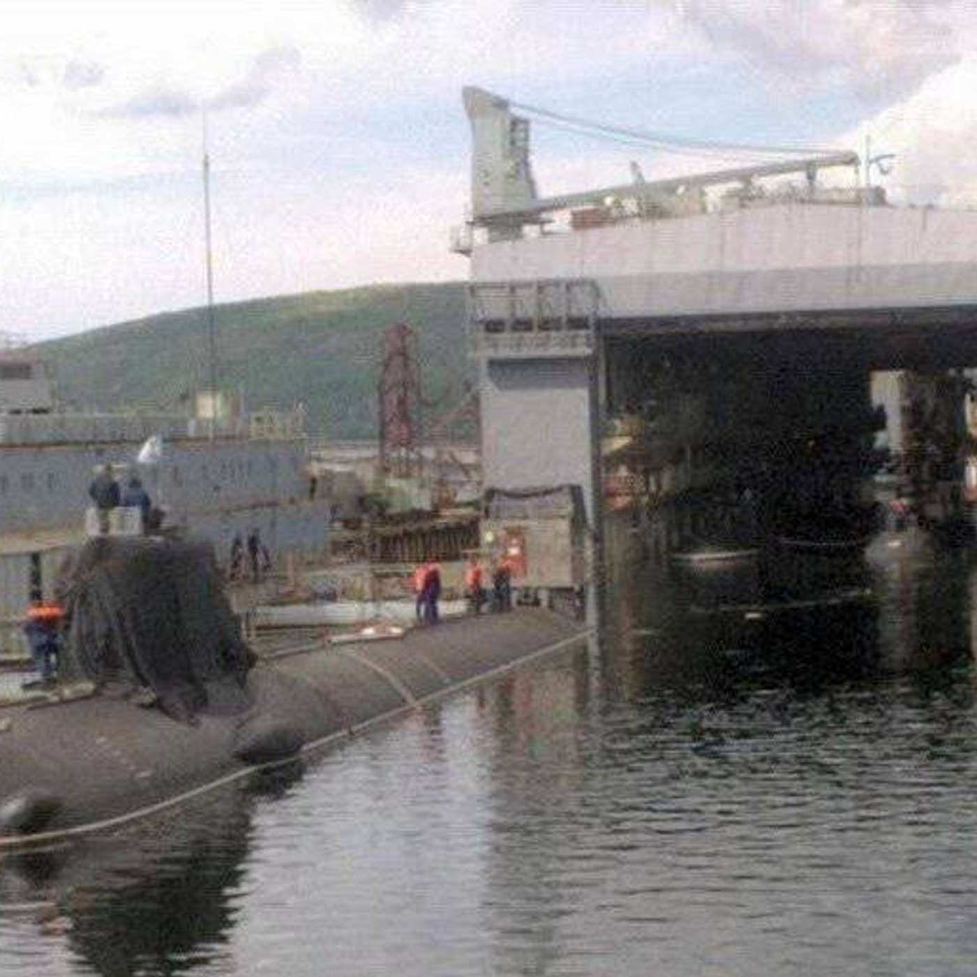 Губернатор Мурманской области заявил о необходимости реновации базы подлодок-шпионов